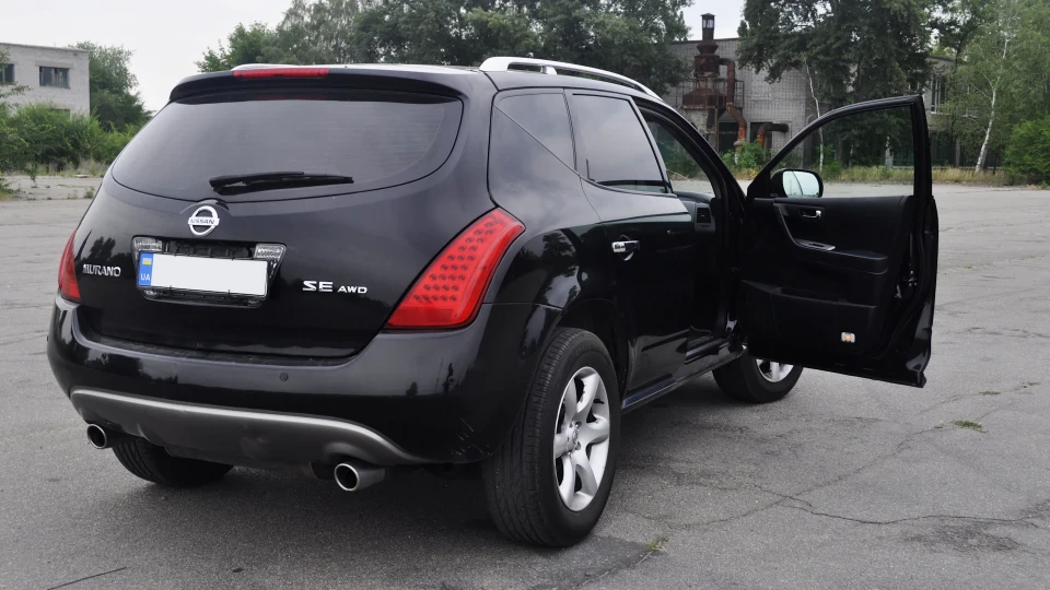 Nissan Murano Чорний на чорному