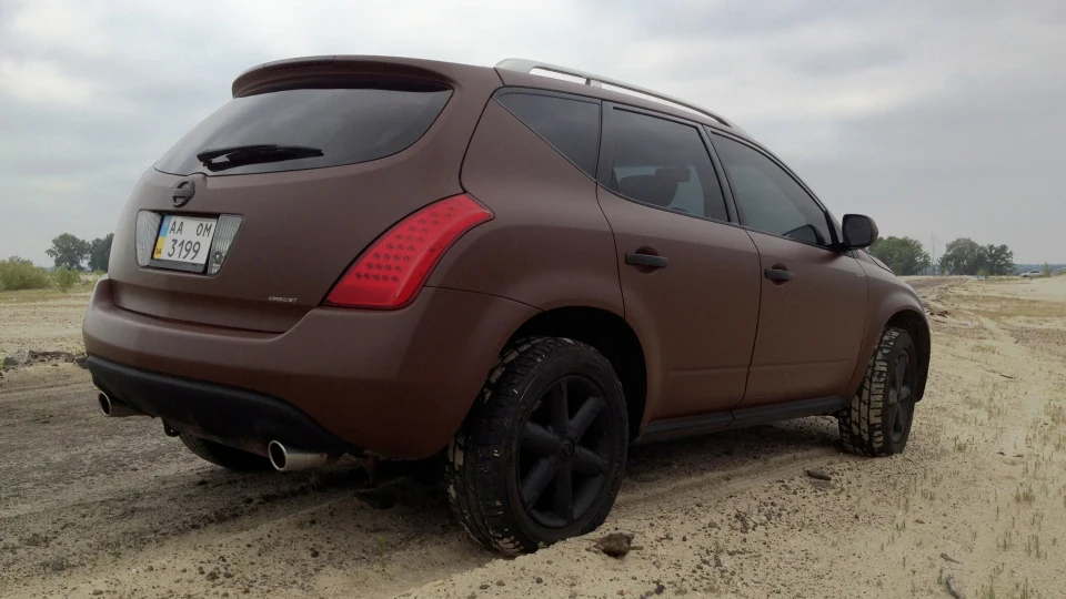 Nissan Murano матовий коричневий 3
