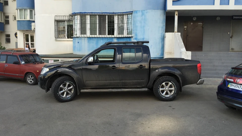 Nissan Navara 2.5 dci DRAKKAR 2