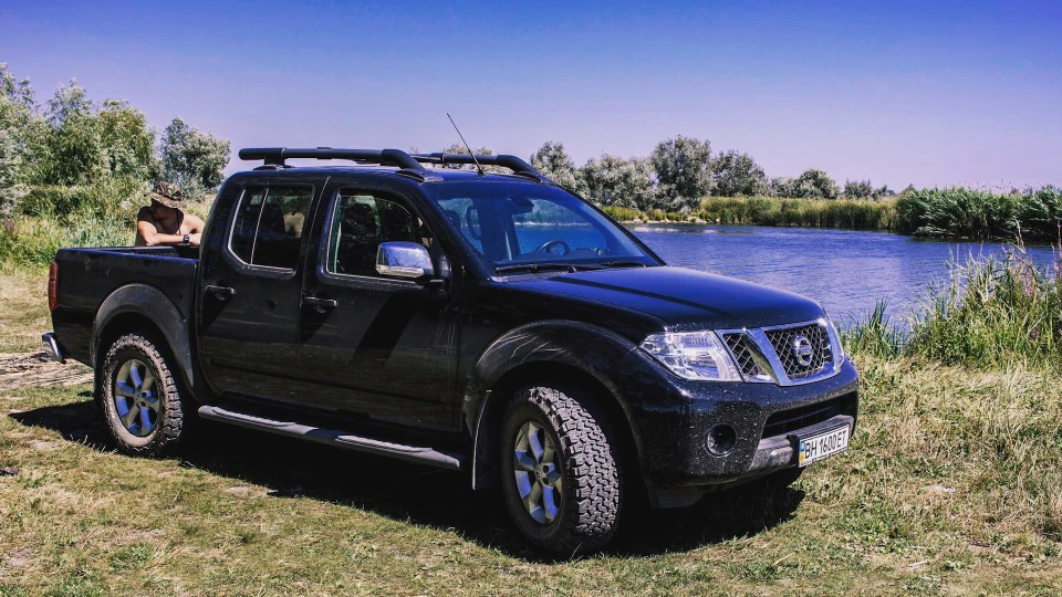 Nissan Navara 2.5 dci DRAKKAR 5