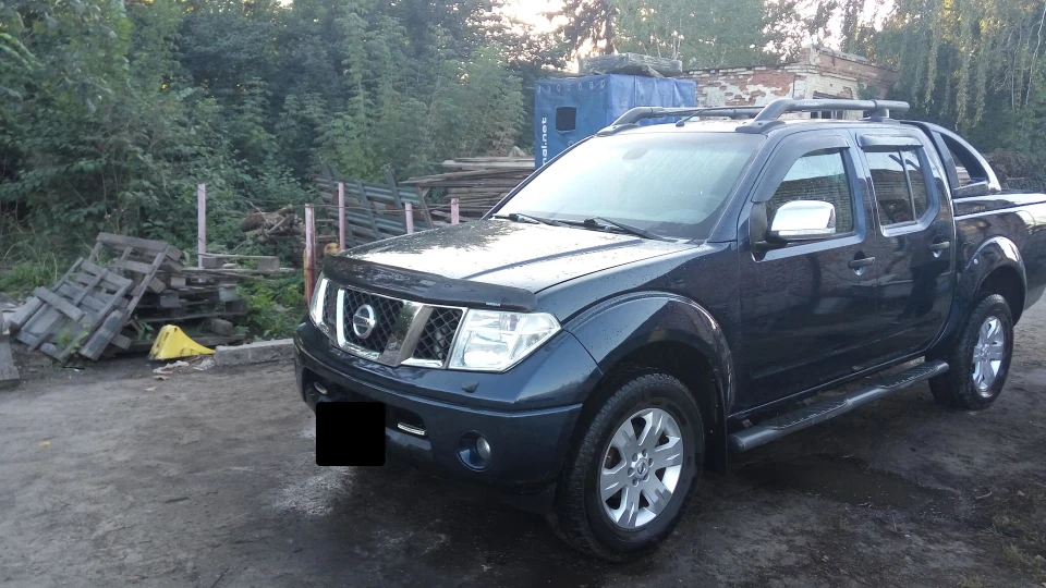 Nissan Navara 25 тді 2