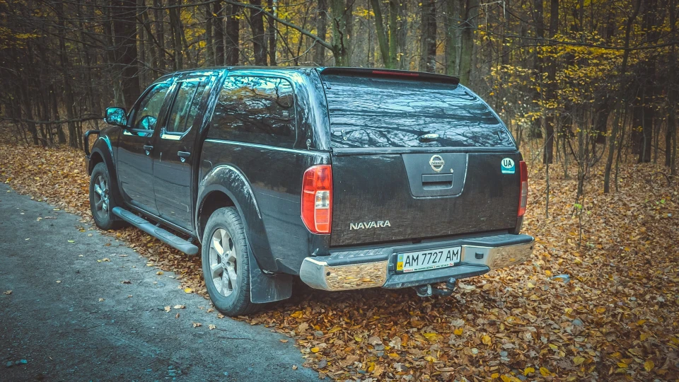 Nissan Navara 2.5 Турбо няшка ^_^ 2
