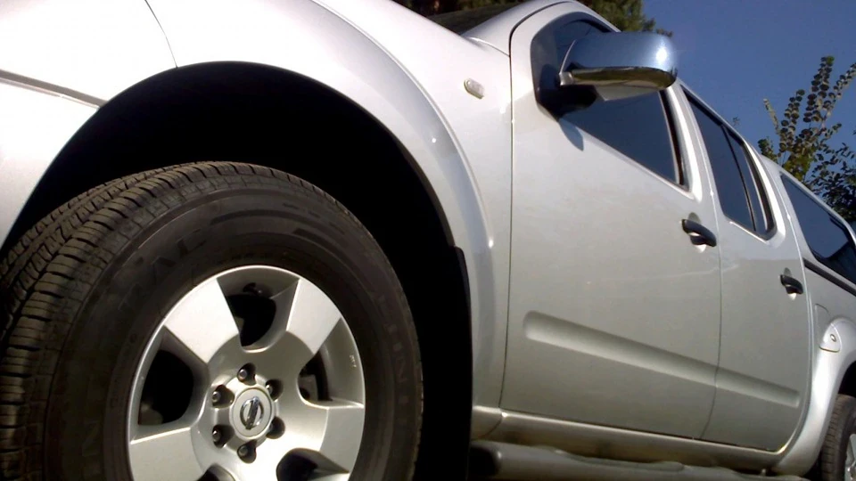 Nissan Navara Кайман ніжний та сильний 5