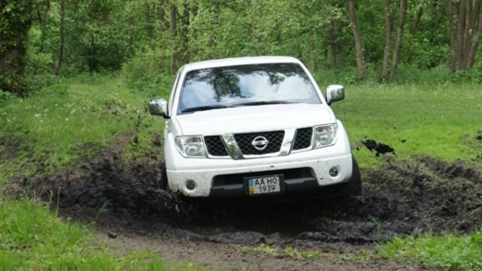 Nissan Navara Pirat 3