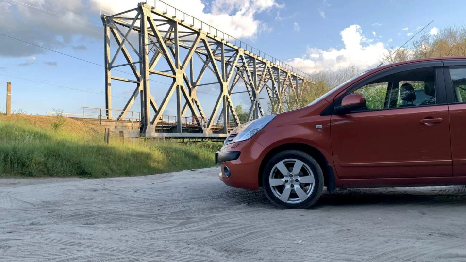 Nissan Note 1.6 атмо, АТ 2