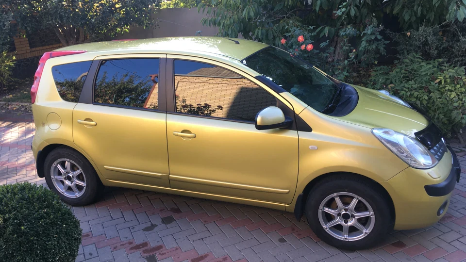 Nissan Note 1.6 MT Tekna 2