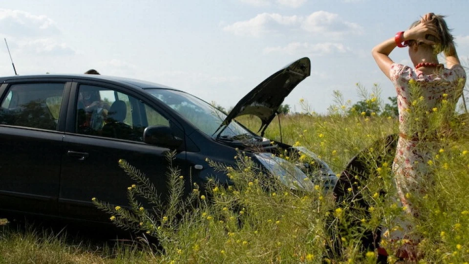 Nissan Note чорна текна 2