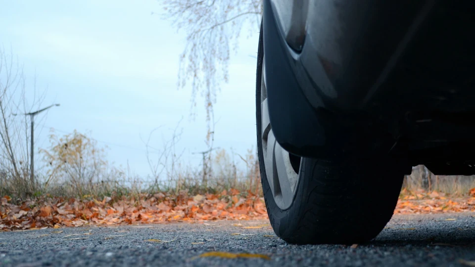 Nissan Note графітовий Єнот 3