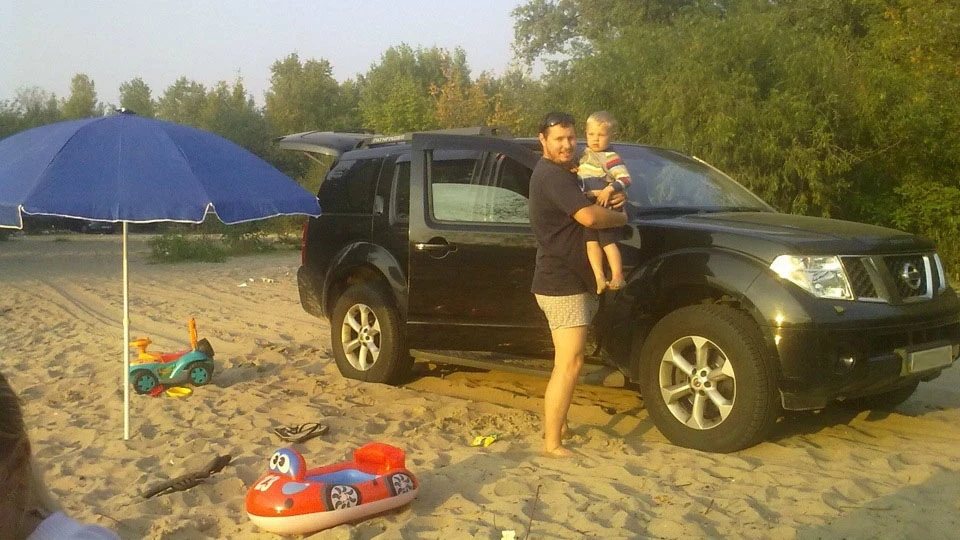 Nissan Pathfinder 2