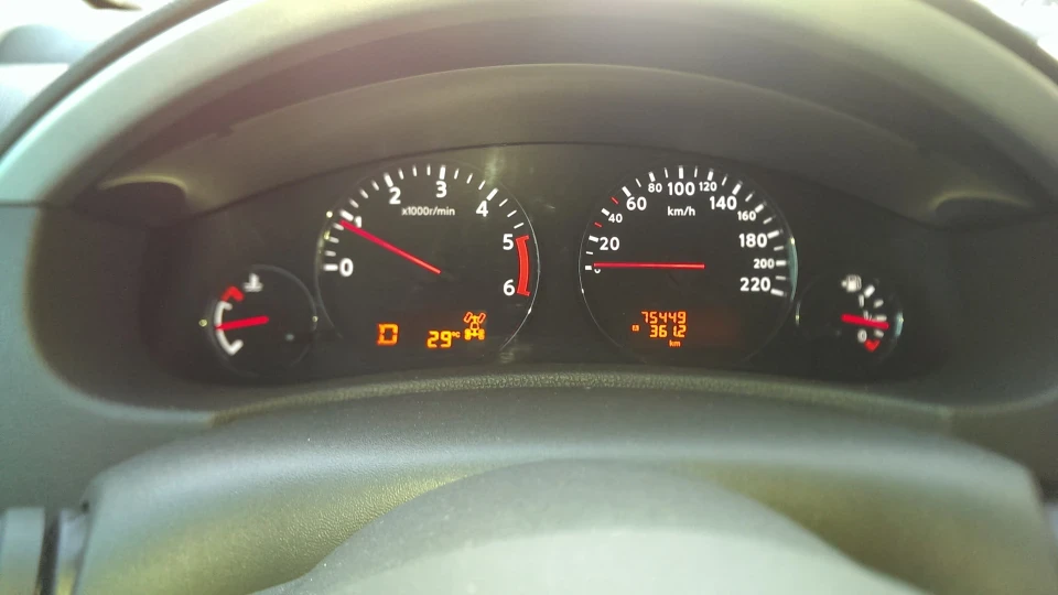 Nissan Pathfinder 2