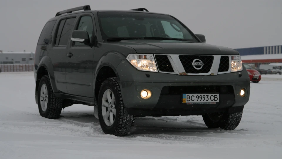 Nissan Pathfinder 3