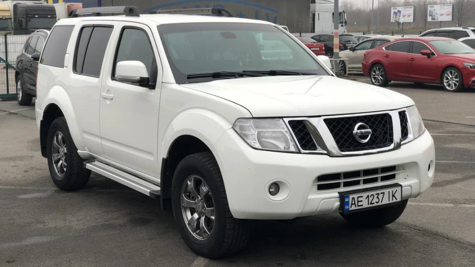 Nissan Pathfinder 2.5 diesel