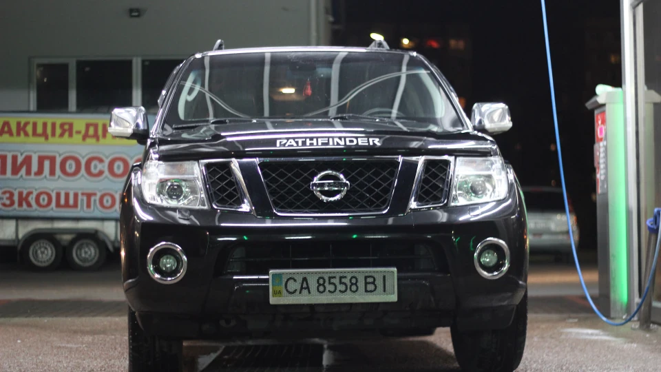 Nissan Pathfinder 2.5 Турбодизель 2
