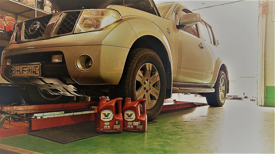 Nissan Pathfinder 4.0 VQ40DE Мордатий ЛЕВА 2