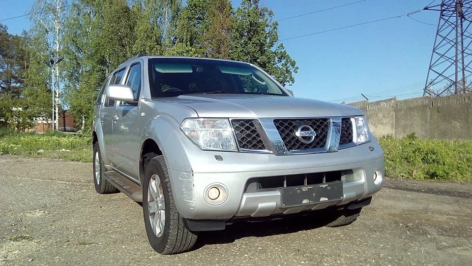 Nissan Pathfinder Aventura 3