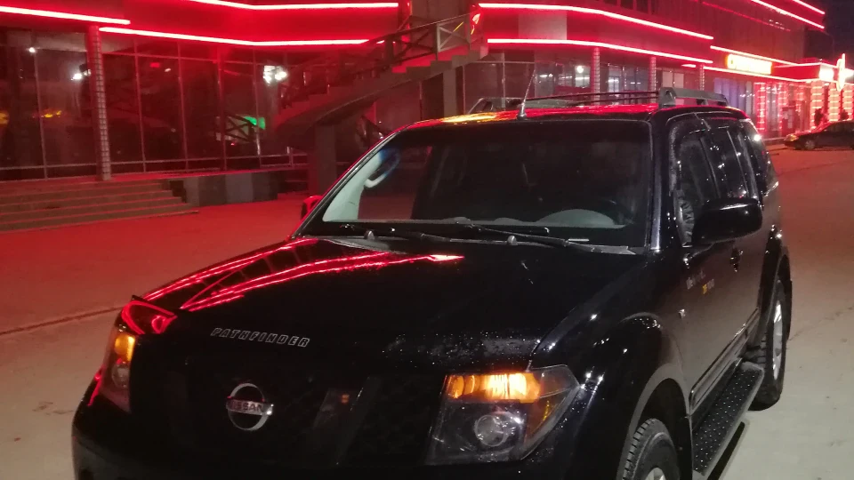 Nissan Pathfinder Брутал 3