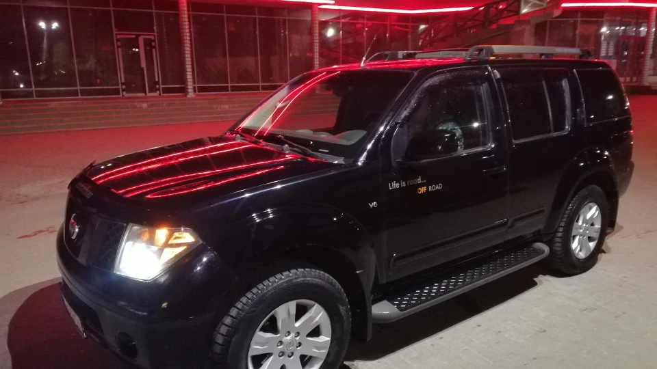 Nissan Pathfinder Брутал 4