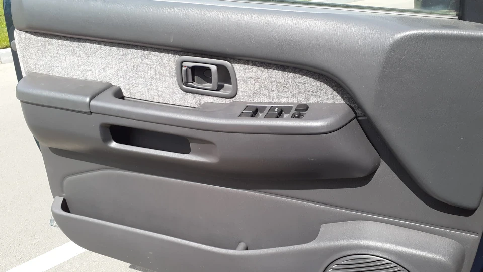 Nissan Pathfinder Chameleon