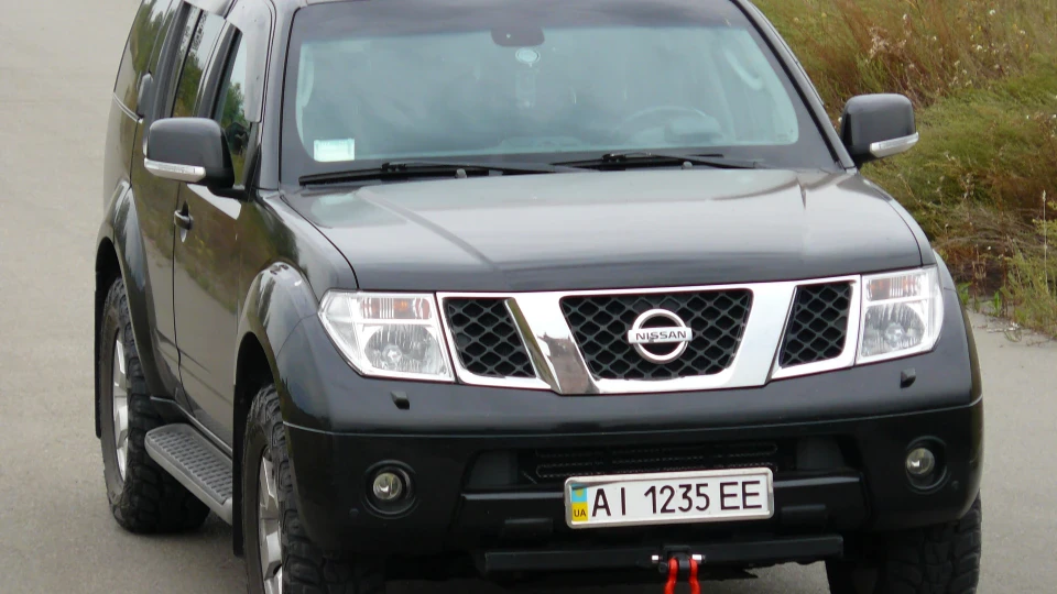 Nissan Pathfinder KREYSER 2,5 Diesel 5