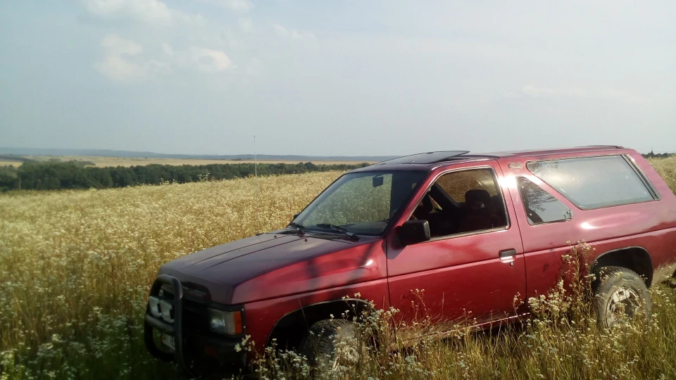 Nissan Pathfinder V6 2