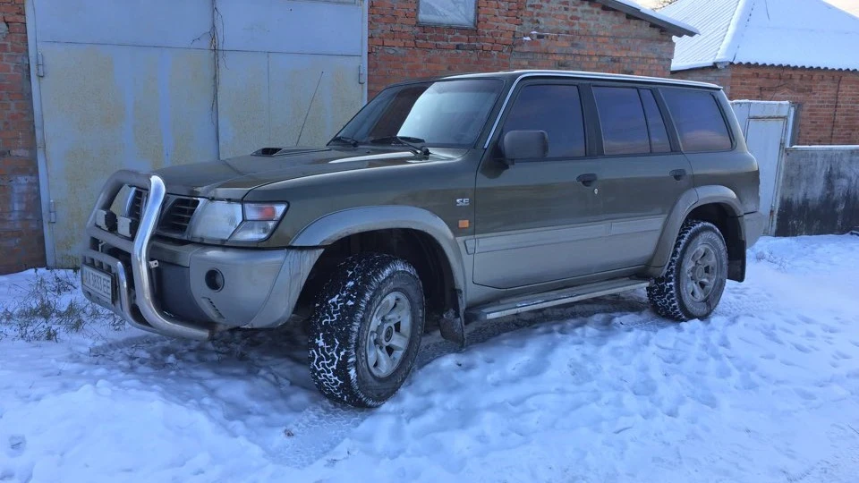 Nissan Patrol GR 3