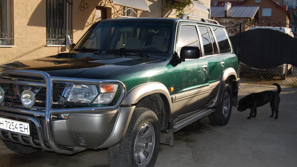 Nissan Patrol GR 2