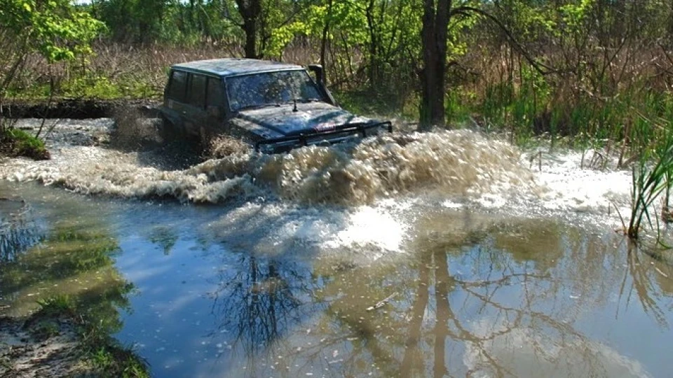Nissan Patrol GR Банкомат 2