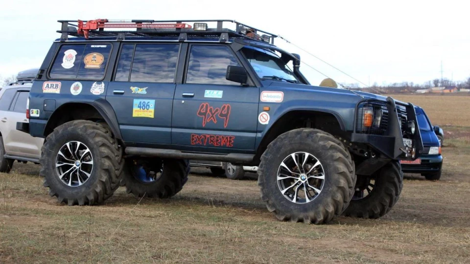 Nissan Patrol GR патрулище на колесах 42 3