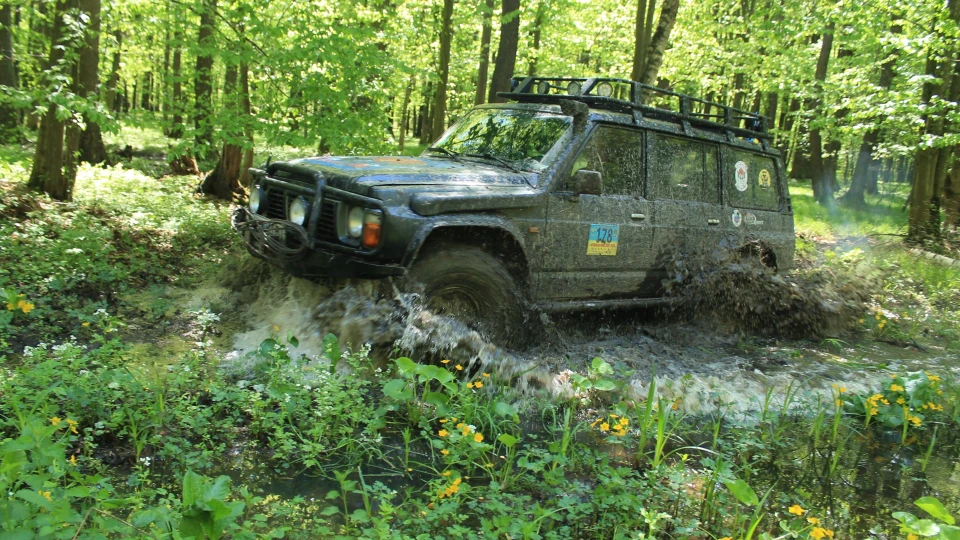 Nissan Patrol GR "TRAKTOR" 2