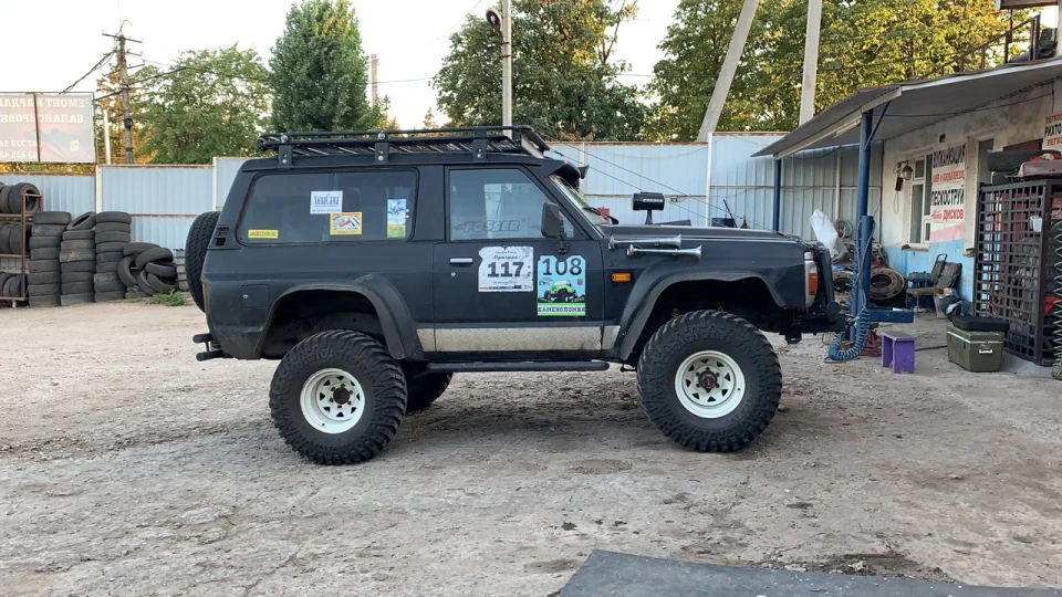 Nissan Patrol 2