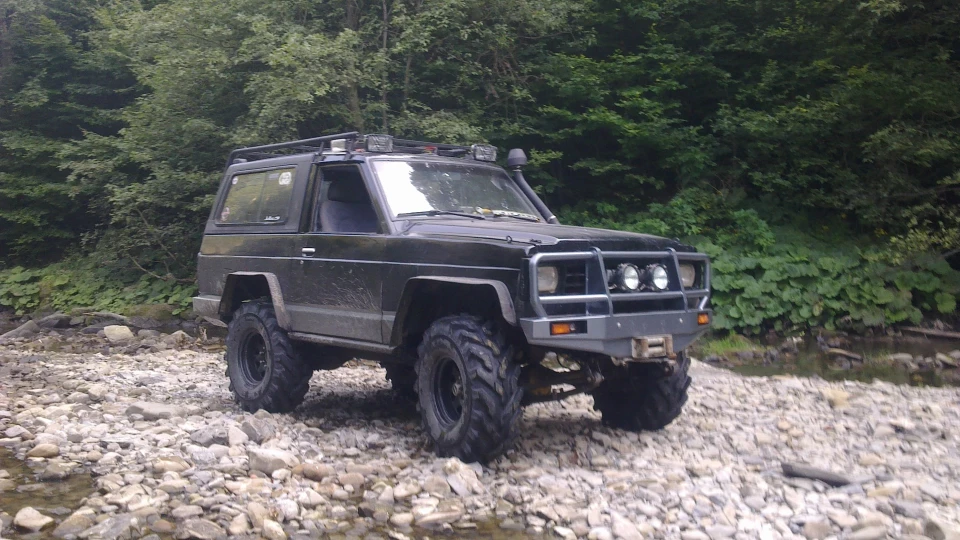 Nissan Patrol ЧОРНЯВИЙ 2