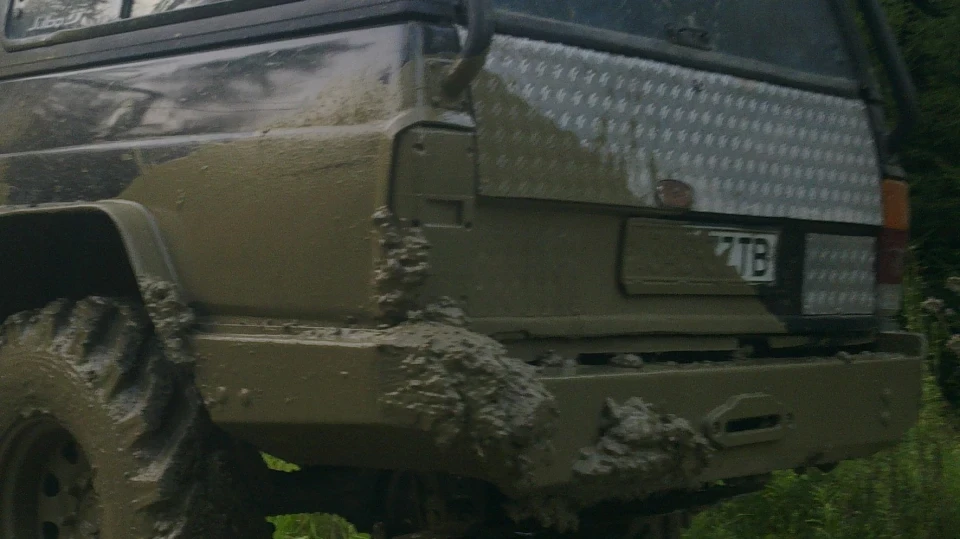 Nissan Patrol ЧОРНЯВИЙ 3
