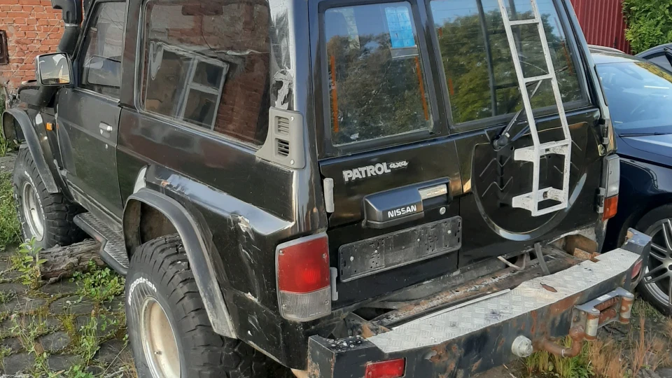 Nissan Patrol Потрібні схеми