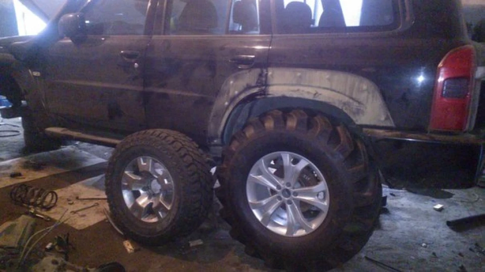 Nissan Patrol Просто бобік.
