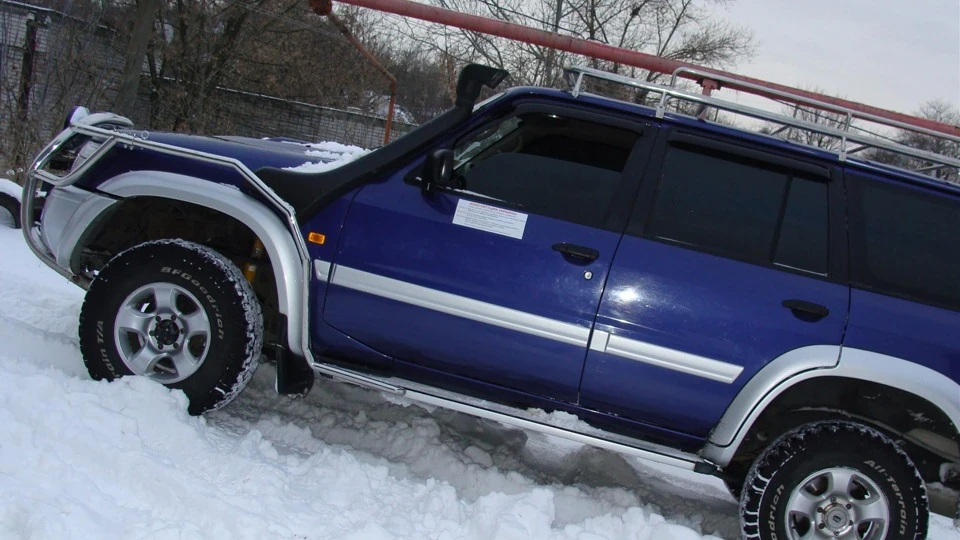 Nissan Patrol синій крокодил 2