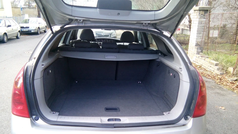 Nissan Primera Wagon 3
