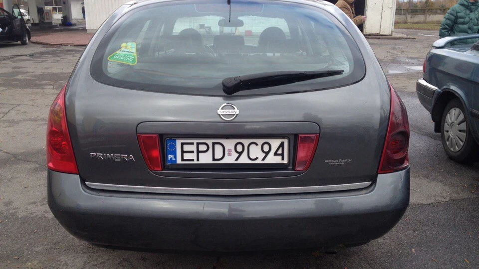 Nissan Primera Wagon на польських бляхах 3