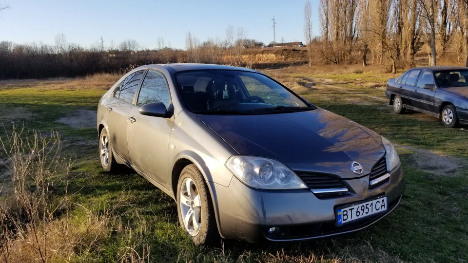 Nissan Primera 2