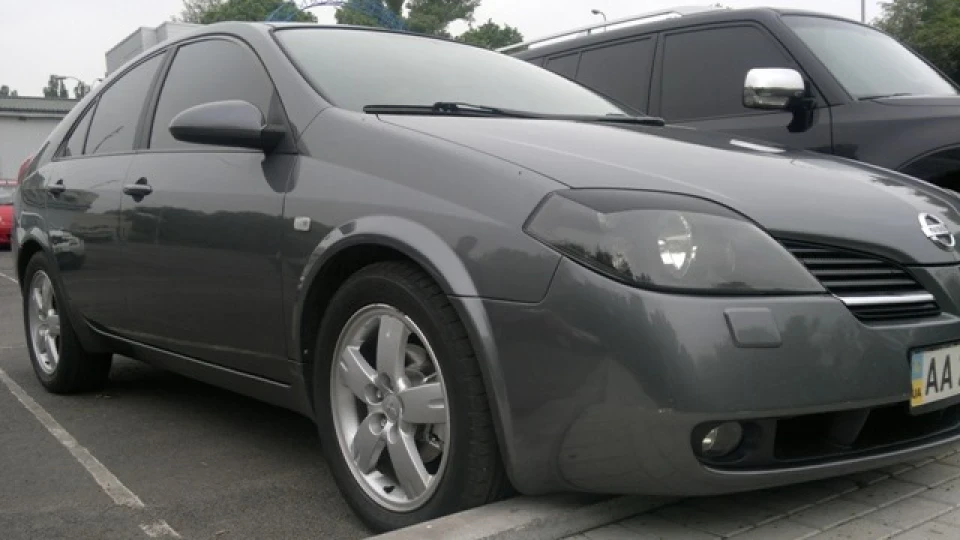Nissan Primera 3