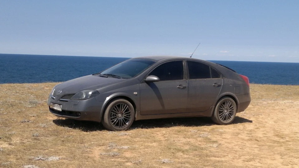 Nissan Primera 5