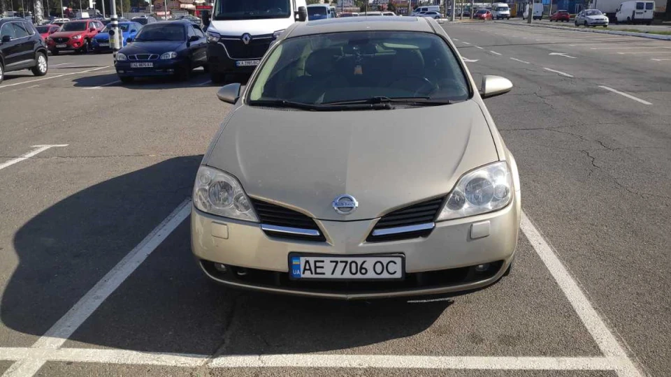 Nissan Primera 2