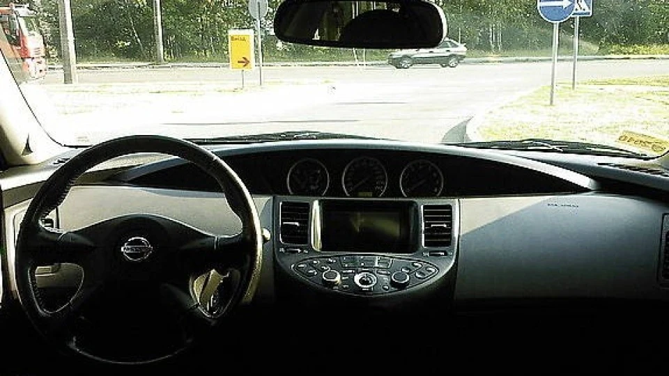 Nissan Primera 2