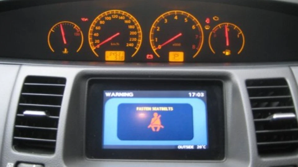 Nissan Primera 2