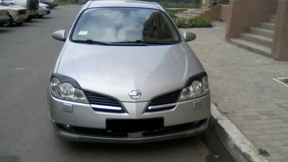 Nissan Primera 2