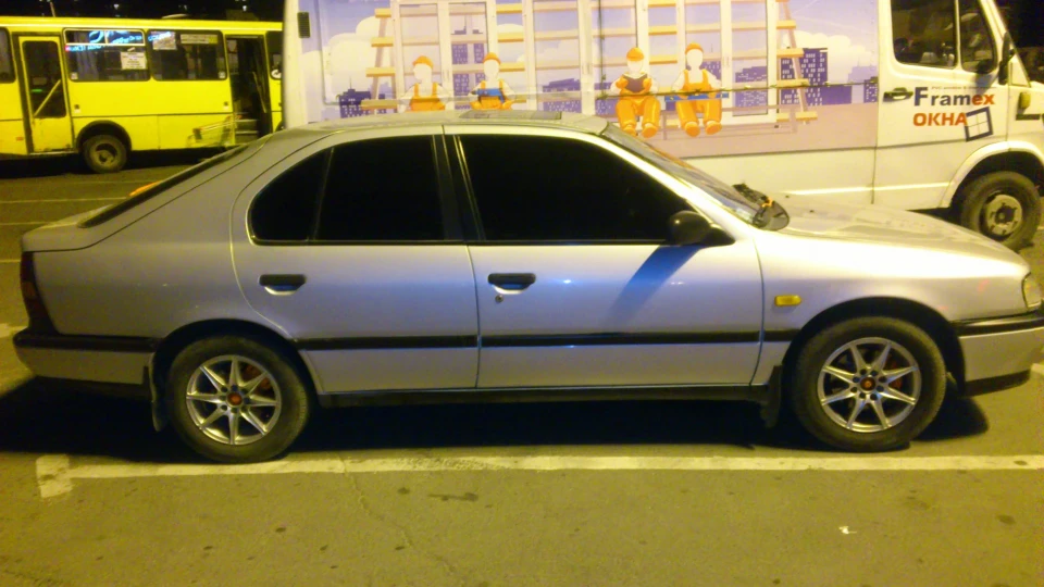 Nissan Primera 2