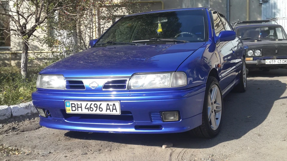 Nissan Primera 2