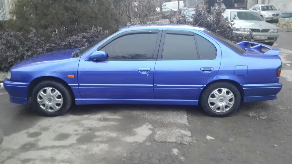 Nissan Primera 4