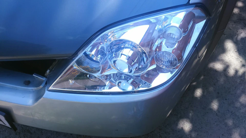 Nissan Primera 4