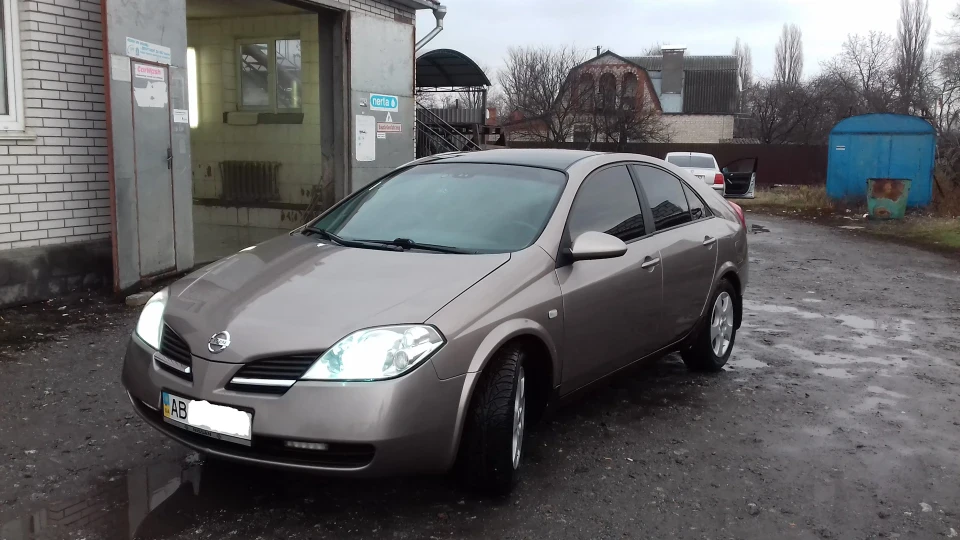 Nissan Primera 2