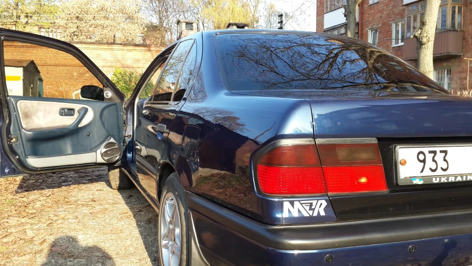 Nissan Primera 2
